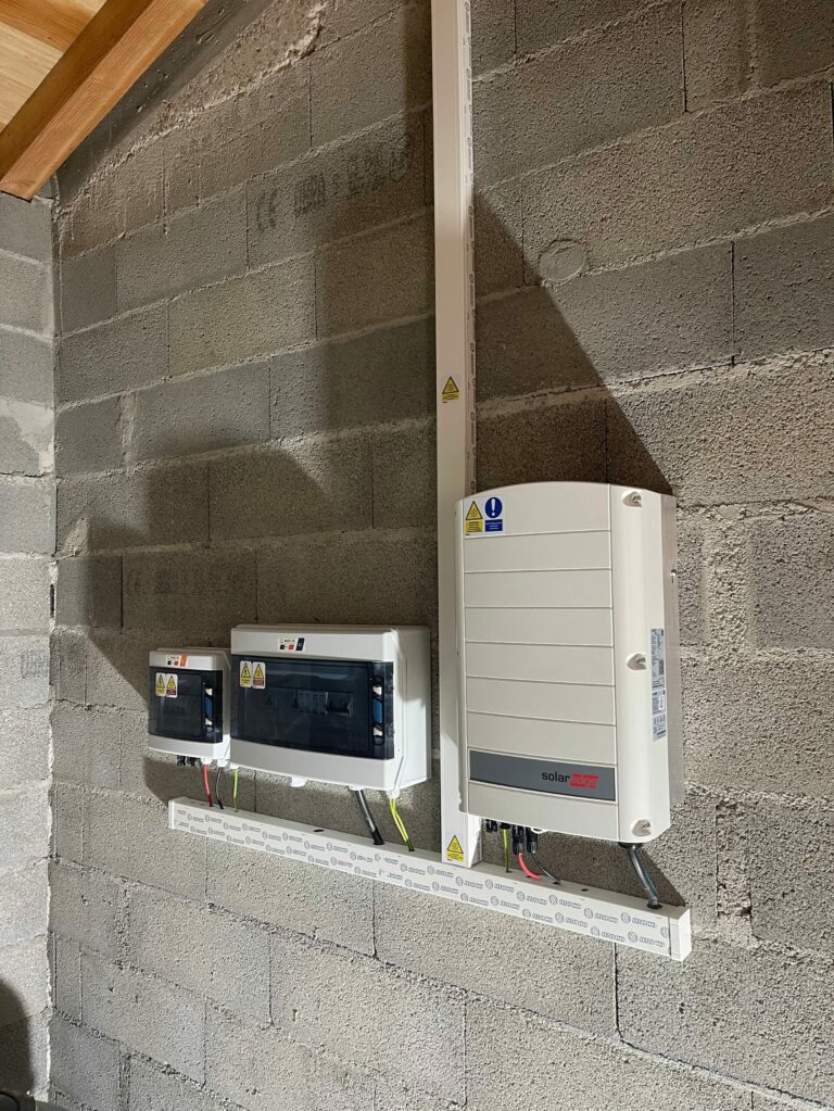 autoconsommatioon-photovoltaique-onduleur